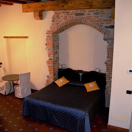 Bed & Breakfast Angolo Del Poeta 2*