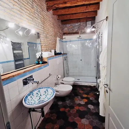 Bed & Breakfast Angolo Del Poeta 2*
