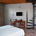 Angolo Del Poeta Bed and Breakfast Μπέργκαμο