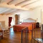 Angolo Del Poeta 4*