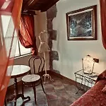 Angolo Del Poeta Bed and Breakfast 4*